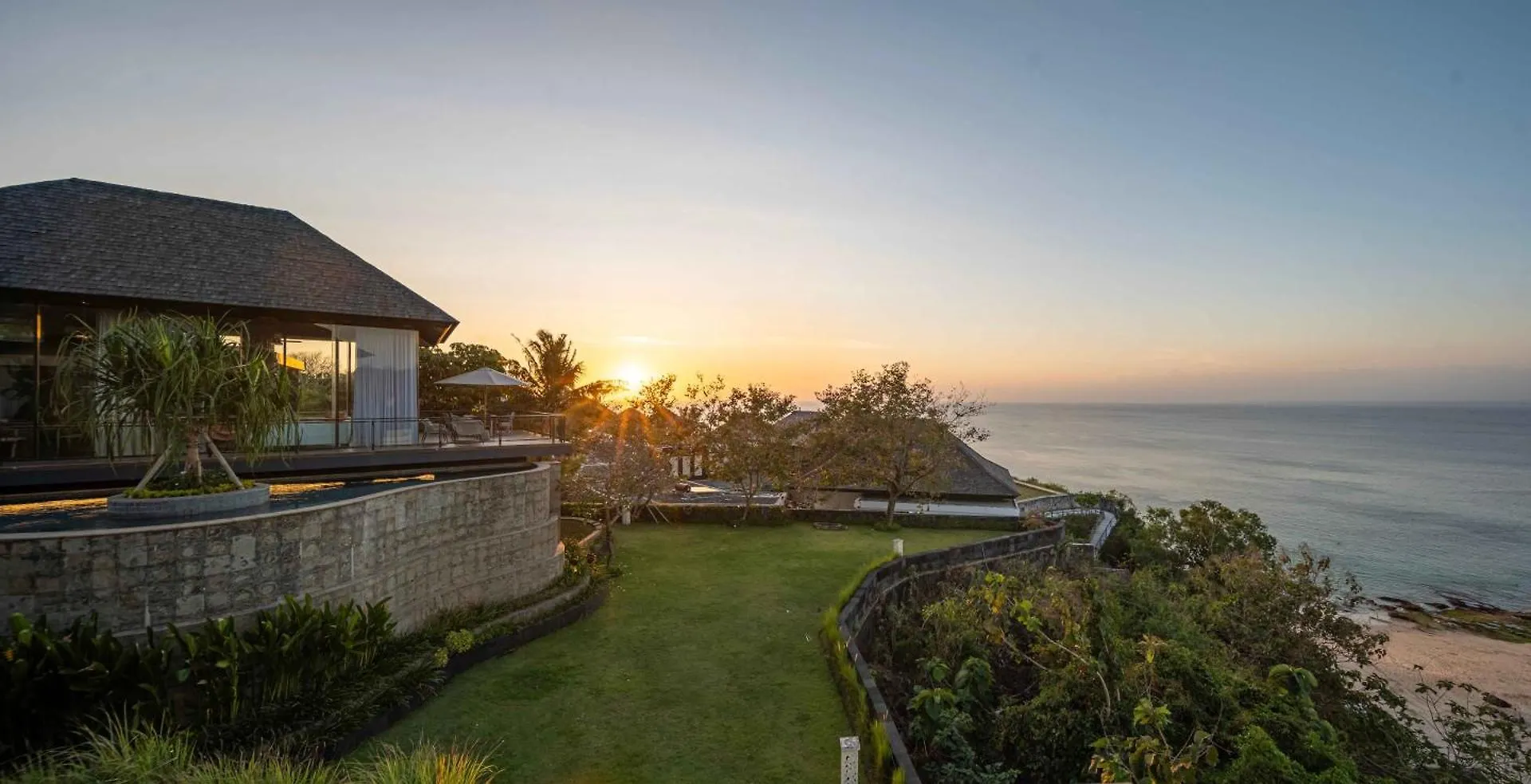 By The Cliff Bali Villa Jimbaran   Jimbaran (Bali)
