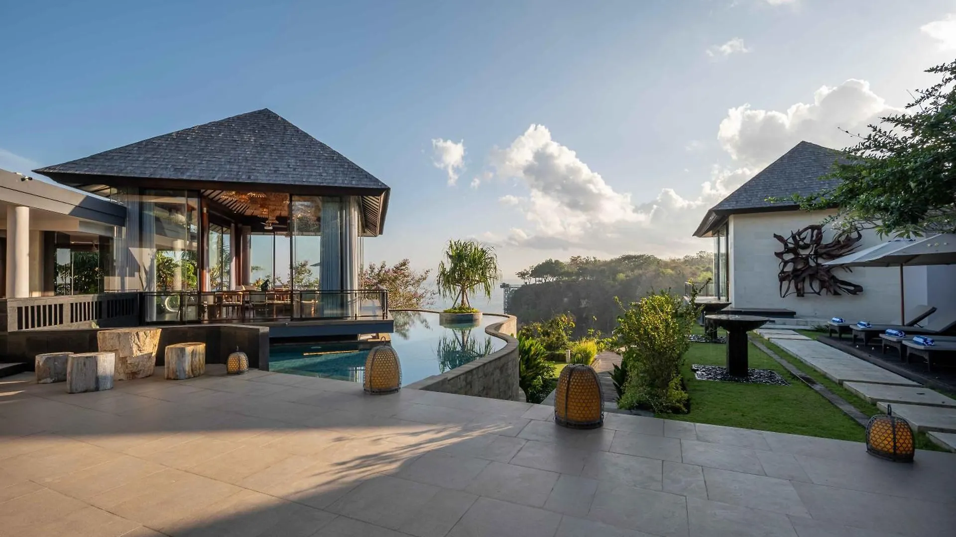 By The Cliff Bali Villa Jimbaran