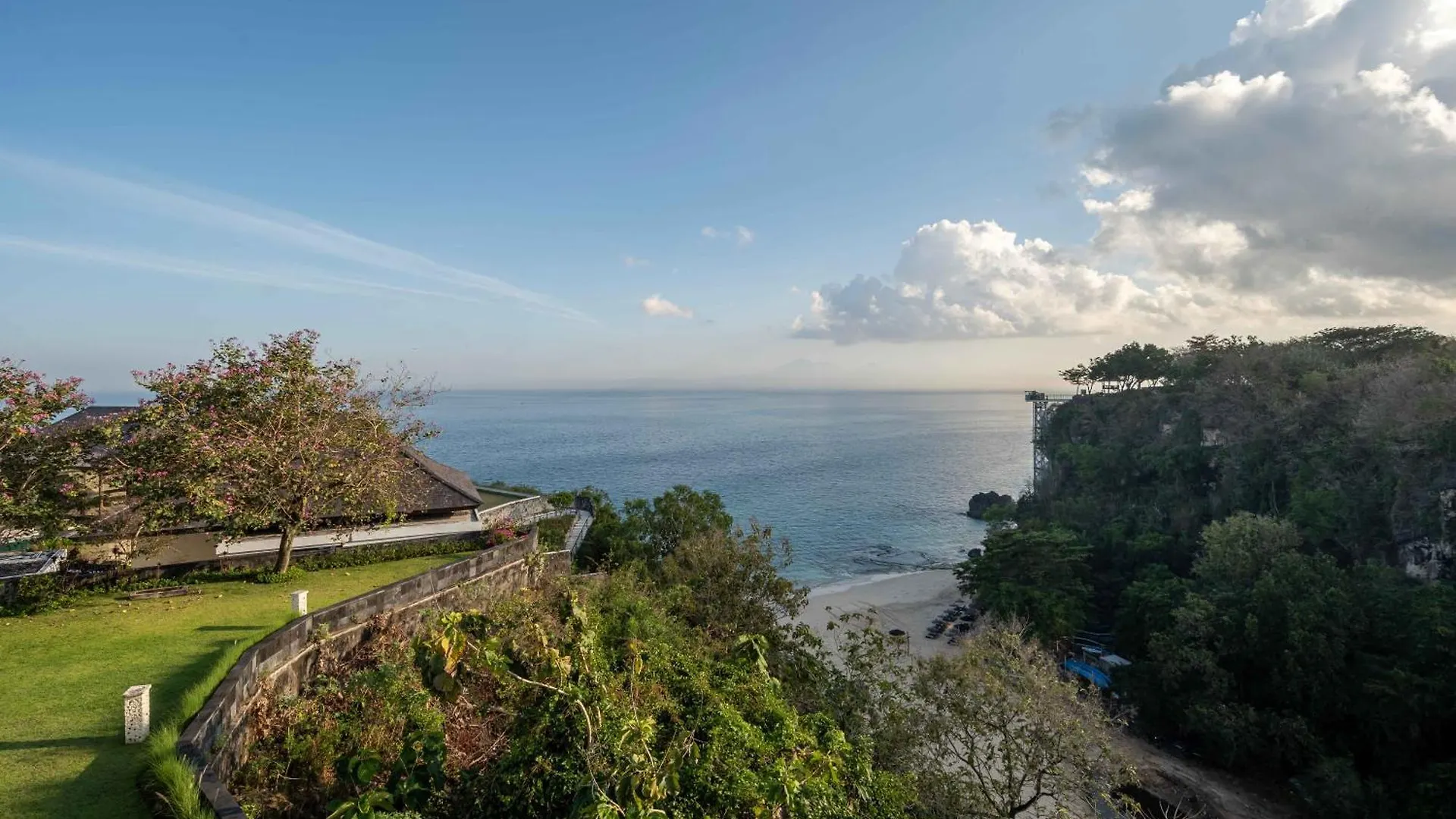 By The Cliff Bali Villa Jimbaran